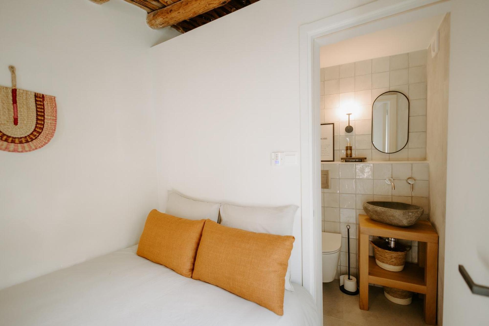 Smaragda'S Guest Rooms Limassol Exterior photo