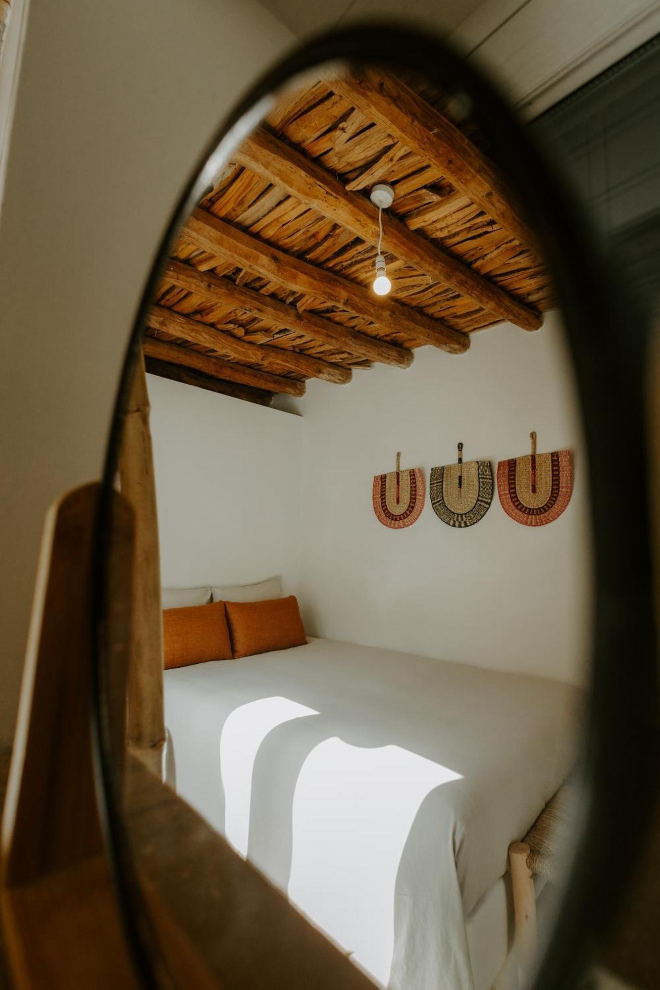 Smaragda'S Guest Rooms Limassol Exterior photo