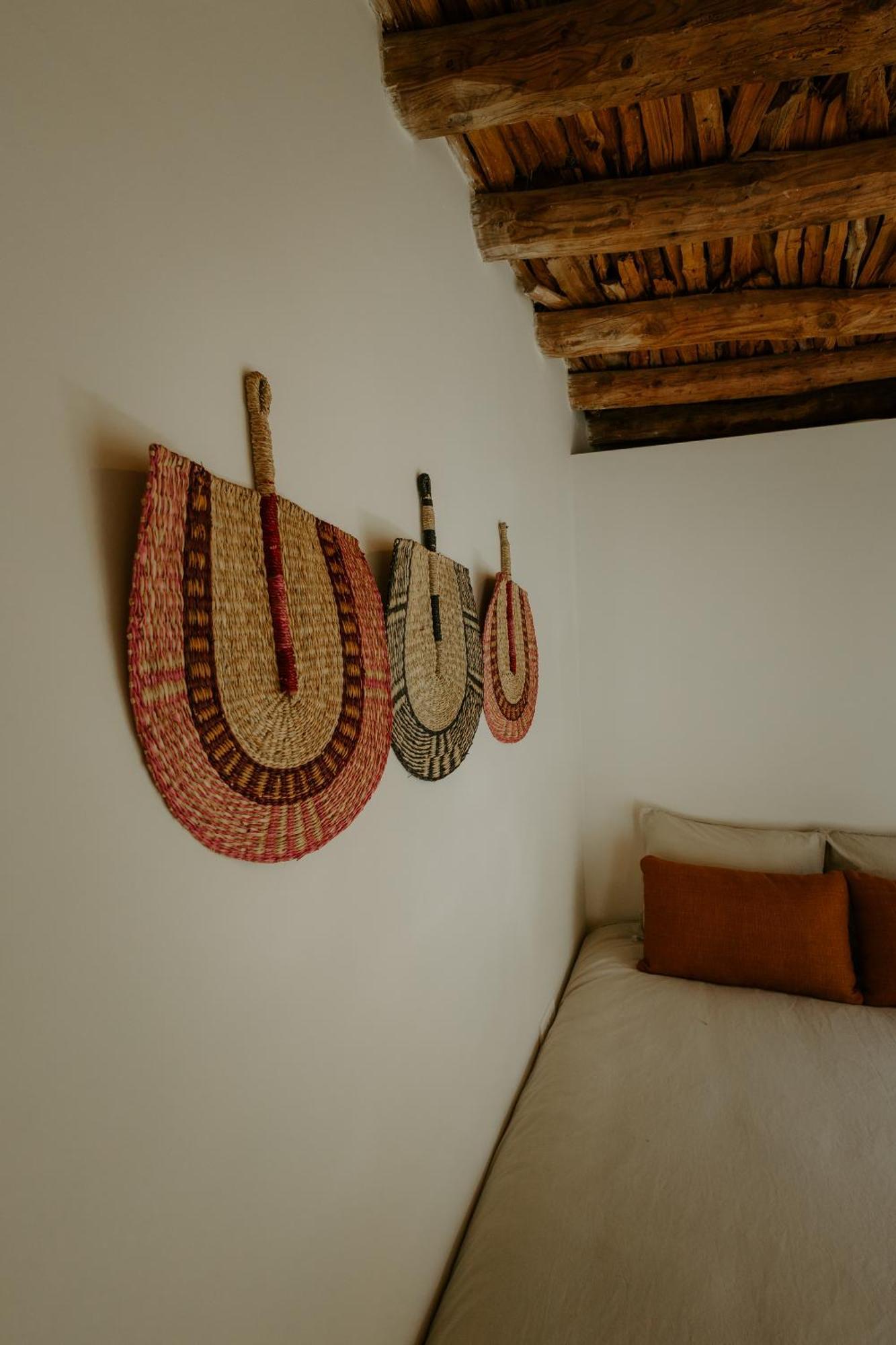 Smaragda'S Guest Rooms Limassol Exterior photo